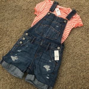 BNWT Girls GAP distressed shortalls